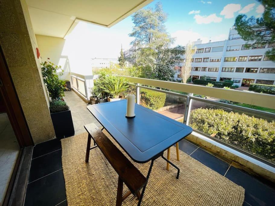 شقة Design 110M2 2Br Terrace & Parking Near Center آيكس أومبروفينس المظهر الخارجي الصورة